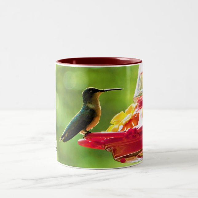 Ruby-Throated Hummingbird 11 oz Bird Photography Två-Tonad Mugg (Center)