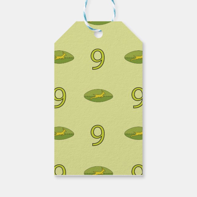 Rugby game are on presentetikett (Baksidan)