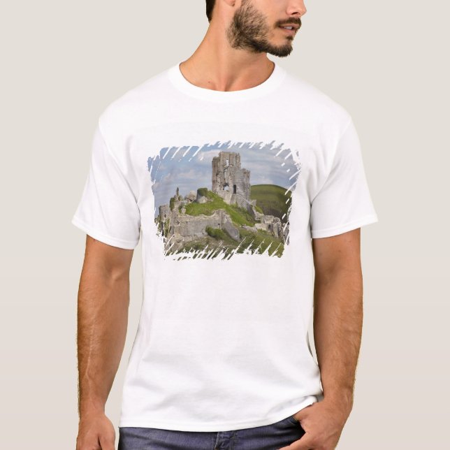Ruinerna av Corfe Castle, nära Wareham, Dorset, T-shirt (Framsida)