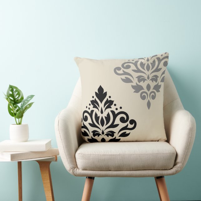 Rulla Damask Art I Black Grått Cream Kudde (Stol)