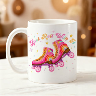 Rulla Med Det Rullskridsko Tonåring Retro Rosa Kaffemugg