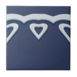 Rullan Blue Fantasy Forest Mural Woodland Gräns Kakelplatta<br><div class="desc">Den här rulla gräns-plattan är en perfekt som matchar träplattorna med djur i den här samlingen. Använda som gräns runt dina plattor eller som en attraktiv accent. I blått och vitt i tidslinjen, som påminner om Delft, Blue Willow och Dedham antique pottery. Blommigt- och bladformgivningen påminner också om William Morris-tapestries....</div>
