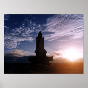 Rullande av Space Shuttle Discovery (STS-82) Poster