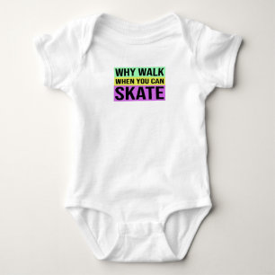 Rullande rullgarnsfärgade rullskridskor, rullskri t shirt