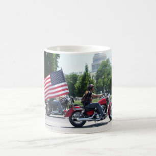 Rullande Thunder Patriotic mugg