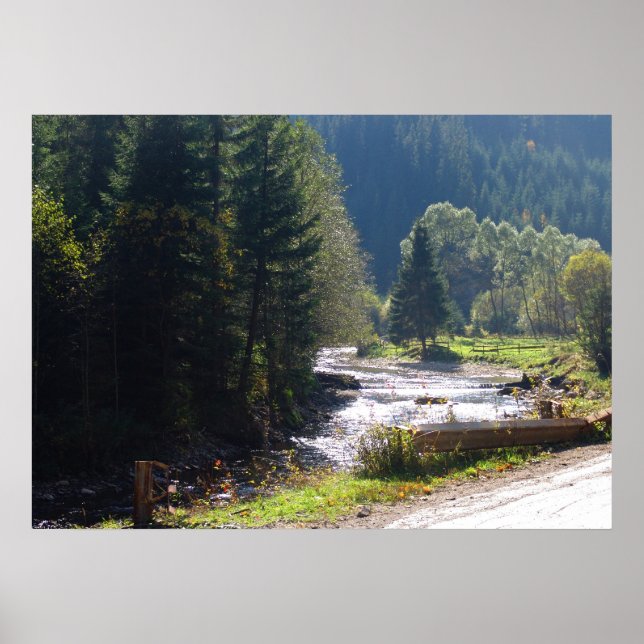 Rumänien, Moldavien, bergsström Poster (Framsidan)