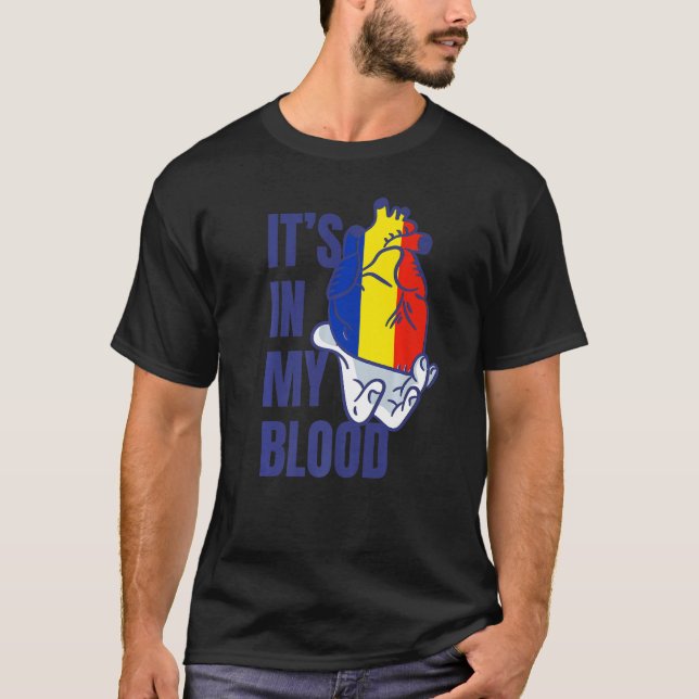 Rumänsk Flagga Heart Blood Veins Hand Rumänien T Shirt (Framsida)