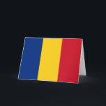 Rumänska Flagga (Rumänien) Kort<br><div class="desc">Denna utformning präglas av Rumäniens nationella flagga, som är ett land som ligger vid korsningen mellan Central-, Östra- och Sydosteuropa. Landet har landat gräns med Bulgarien söderut, Ukraina norr, Ungern i väster, Serbien i sydvästra delen och Moldavien i öster, inklusive öppnandet för Svarta havet. Rumäniens huvudstad och största stad är...</div>