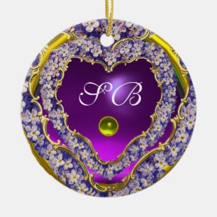 RUMANTISK MONOGRAM MED LILASK HJÄRTFOTOMMALL JULGRANSPRYDNAD KERAMIK