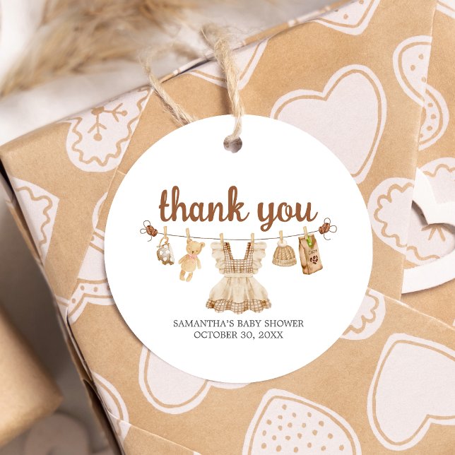 Rund babystövel för bryggerikaffe gåvor etiketter (Coffee Little Bean Clothesline Baby Shower Favor Tags)