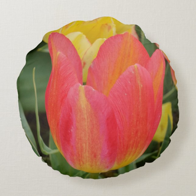 Rund fyllning av rosa Gult Tulips Rund Kudde (Baksidan)