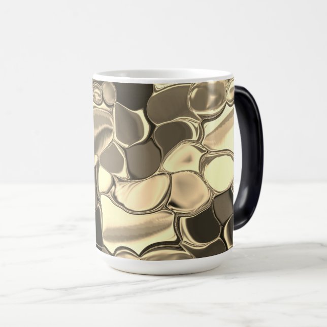 Rundade former i brons färg eller beige, glansig magisk mugg (Framsida höger)