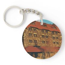 Rundan Keychain med dungen parkerar