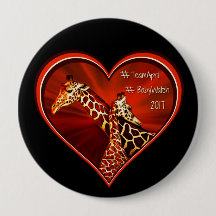 Rundan knäppas klämmer fast den giraffApril mamman