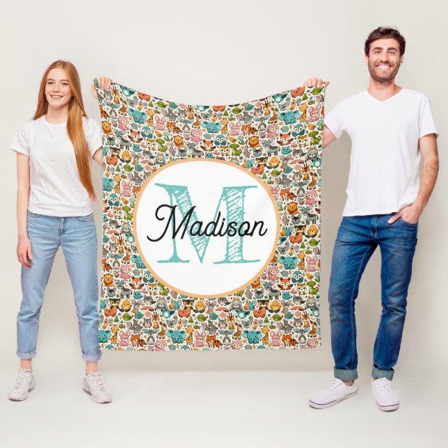 Rundarmfilt av monogrammad personlig fleecefilt (På plats)