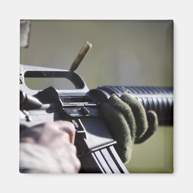 Rundflugor från kammaren i M-16A2 Magnet (Framsidan)