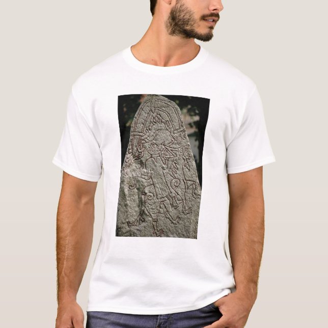 Runic sten tee shirt (Framsida)
