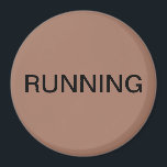 Running mocha mousse dishwasher magnet<br><div class="desc">Minimal "löpande" diskmaskin köksmagnet med en mocha-bakgrund som hjälper dig med köksorganisationen. Anpassa med texten.</div>