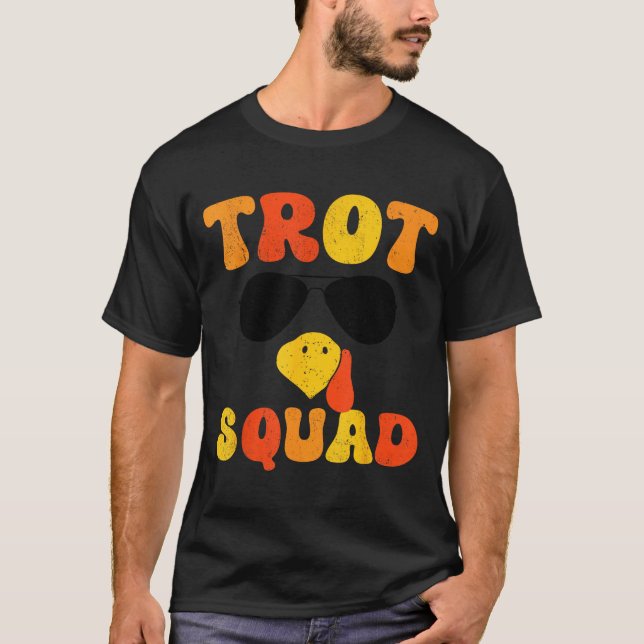 Running Turkey Sungles Trot Squad Thanksgiving  T Shirt (Framsida)
