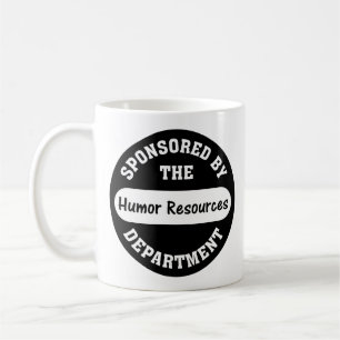 Runt om här timme-stativ för humorresurser kaffemugg