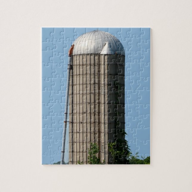 Rural Farm Silo i Blå himmel Pussel (Vertikal)