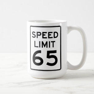 Rusa begränsar 65 MPH undertecknar Kaffemugg