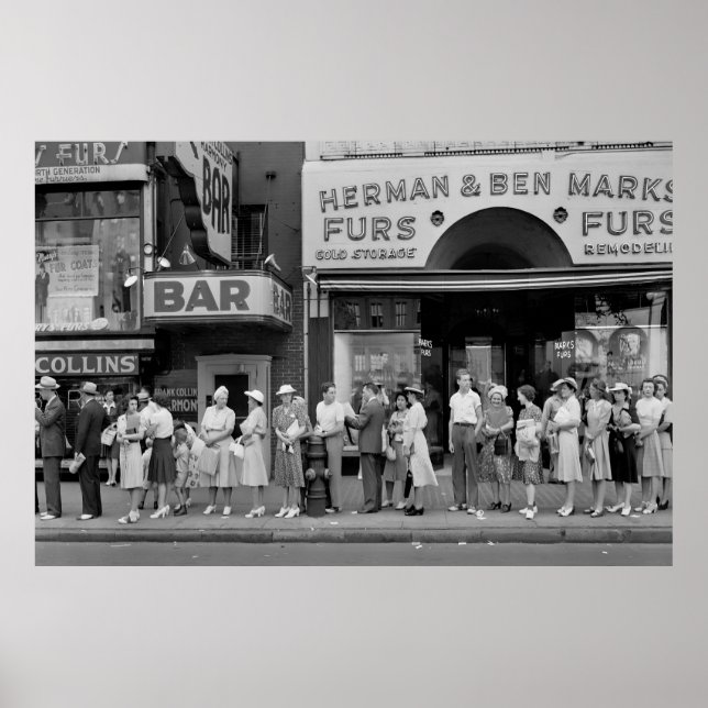 Rush Hour Buss Queue - Detroit 1942 Poster (Framsidan)