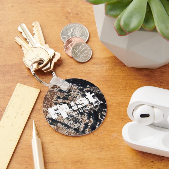 Rust~ Artwork by Mor Natature Nyckelring (Skrivbord)