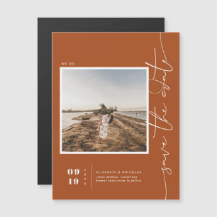 Rust Orange Modern minimal Spara datumfoto Magnetisk Inbjudningskort