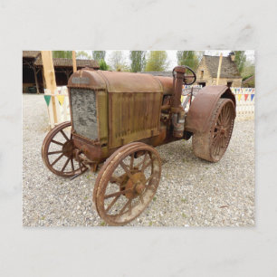 Rustad vintage-traktor vykort