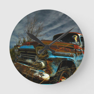 Rusted Apache Rund Klocka