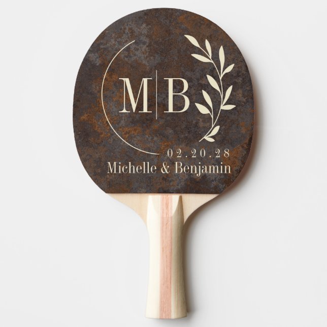 Rusted Metal Sheet Leaf Wedding Monogram Pingisracket (Framsidan)