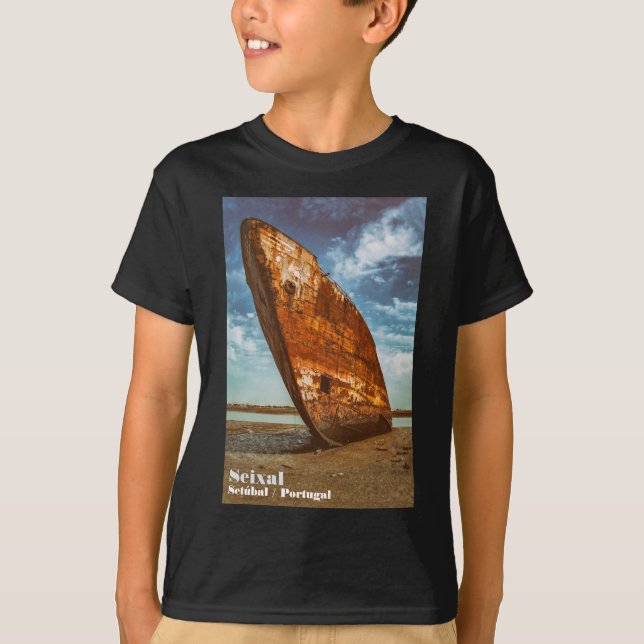 Rusted Shipwreck som har blekts eller strandsatts  T Shirt (Framsida)