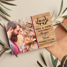 Rustic Antlers Blommigt Burgundy Wood Save Date Spara Datumet