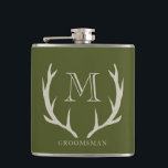 Rustic Army Grönt Antler Anpassningsbar Marskalkar Fickplunta<br><div class="desc">Fira dina marskalkar i stil med vår fantastiska Marskalkar Flask, perfekten för marskalkar, groomsman frieri gåvor eller som en bästa gåva. Den här kolven är utformad med ett strålande men modernt estetiskt material och har en bakgrund av grönten i armén som är försedd med mjuk, bärnstensformgivning och personlig monogram initialer....</div>