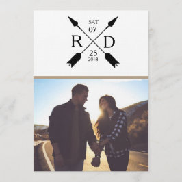 Rustic Arrow | Spara datum | Foto Bröllop Datumet