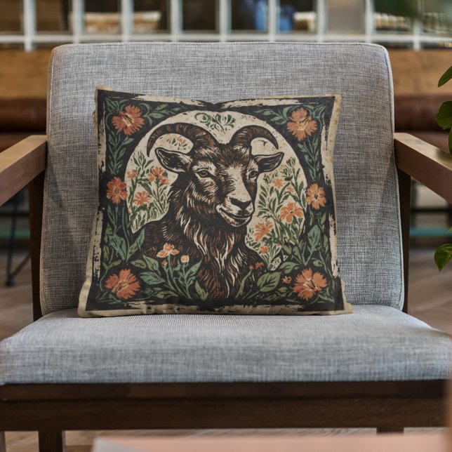 Rustic Art nouveau bonhouse Goat Blommigt Accent Kudde (Skapare uppladdad)