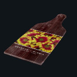 Rustic Autumn-solblommor på stängsel Bröllop<br><div class="desc">Fira din speciella dag och lägg till en vintage charm till köket med denna minnesplatta av glas, som har en fallblommande medley av levande, tvåtonade mini-solblommor på ett väderstreck. Anpassa med namn och bröllop-datumet för nylingarna. En underbar keepy för bröllop- och jubileumsfrågor! Design © W.H. Sim. Se mer på zazzle.com/expressionsoccasions...</div>