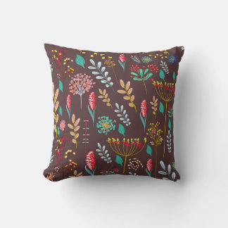 Rustic Autumn Wildflower Meadow on Chocolate Brown Kudde