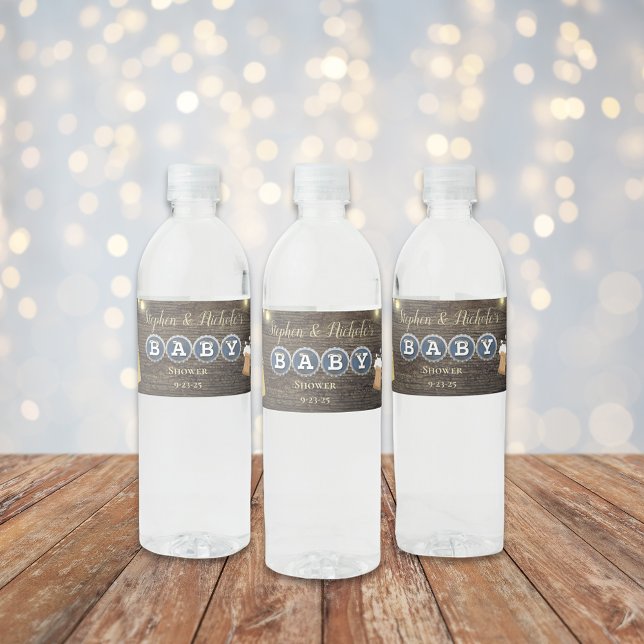 Rustic Baby brinner i Guld babyskor Vattenflaskor Etikett (Skapare uppladdad)