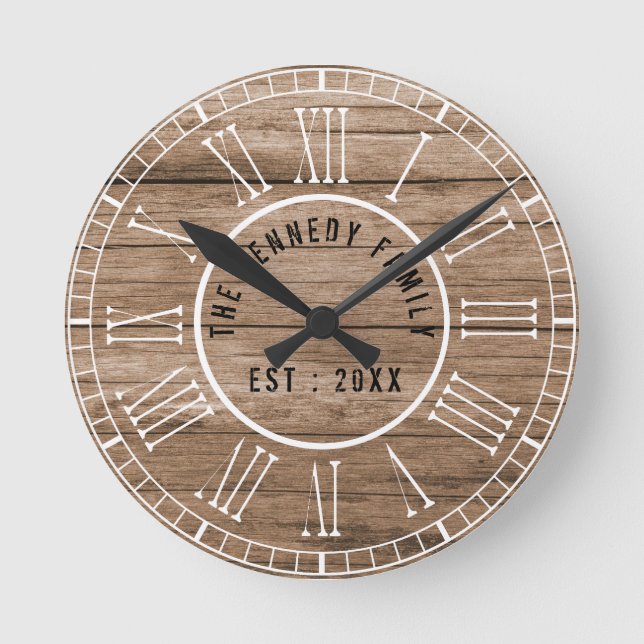 Rustic Barn Wood Farmhouse White Roman Numerals Rund Klocka (Framsida)