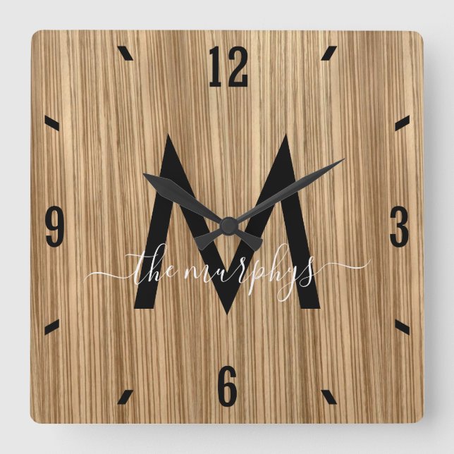 Rustic Barnwood Farmhouse Monogram Fyrkantig Klocka (Framsida)