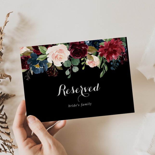 Rustic Black Botanical Bröllop Reserved Sign (Skapare uppladdad)