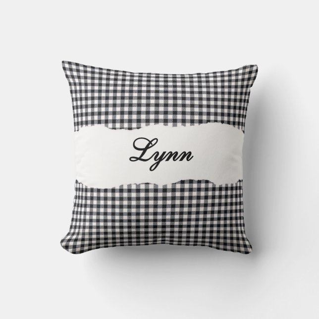 Rustic Black Gingham Personalized Name Kudde (Framsida)