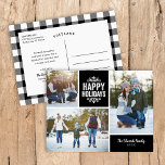 Rustic Black Glad helg 3 Photo Collage<br><div class="desc">Prisvärda helgdag-vykort för utskrift av anpassningsbar med enkla mallar för anpassning. Den här moderna geliksdesignen har en fotosamlingslayout med utrymme för tre familjefotografier och text i koordinerande färg-block - redigera bakgrundsbilden i färger för att matcha eventuella foton. Anpassa den med bilder och lägg till din familj namn och året. Vänd...</div>