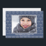 Rustic Blue White Menorah Hanukkah Photo Julkort<br><div class="desc">Rustic Blue White Menorah Hanukkah Photo Card med festive mönster av helgdag menorahs och ditt anpassningsbar foto.</div>