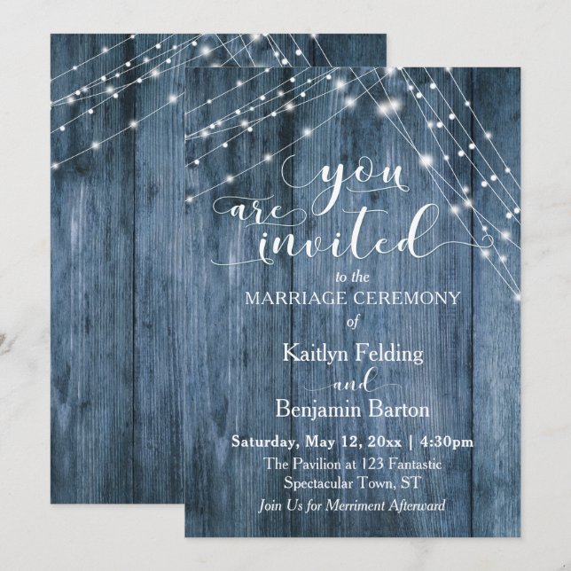 Rustic Blue Wood, White Light Strings Bröllop Inbjudningar (Fram/baksida)