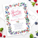 Rustic Boho Berry Sweet Summer 60:e inbjudan<br><div class="desc">Precis i tid till sommaren 2024, vår helt nya sommar Berry Bliss-samling. Röd, vit och blå patriotism möter rustik Boho-Chic. Jordgubbar, hallon och blåbär på vit bakgrund skapar en patriotisk vibe i detta botaniska ram. Berry Sweet är skrivet i ett lekfullt skript som avslappnad rött som matchar födelsedagstjuvens namn. Återstoden...</div>