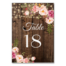 Rustic Boho Blommigt String Ljus Bröllop Bord Nu