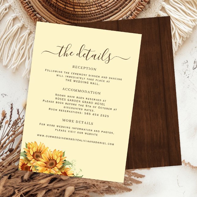 Rustic boho floral barn wood wedding guest details tilläggskort (Skapare uppladdad)